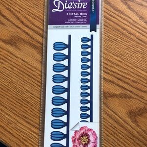 Crafter’s Companion Peony Duo die set